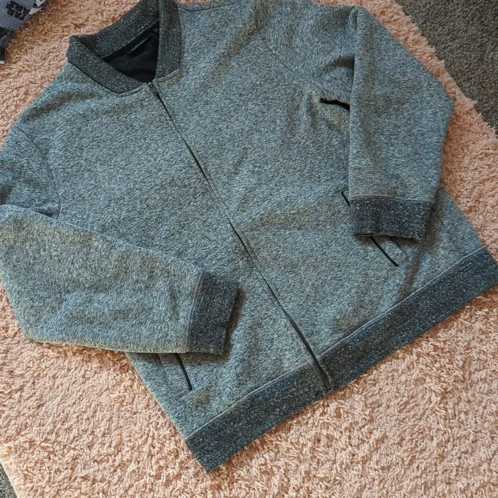 Marc Anthony versatile heather